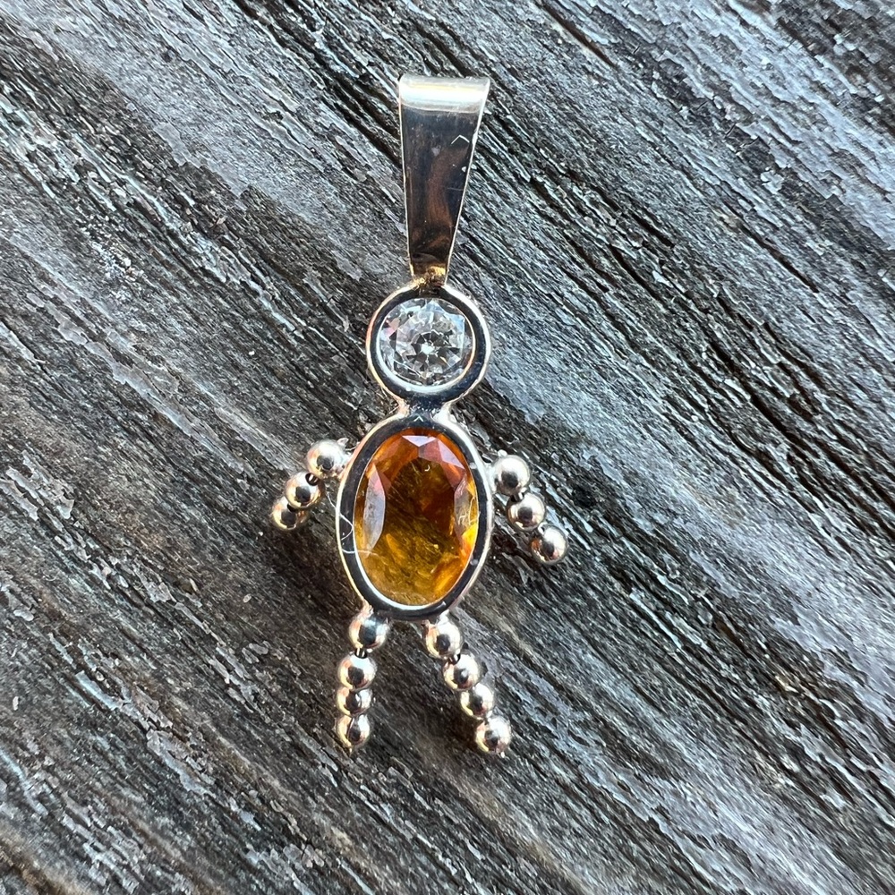 Vintage 14k boy November birth charm